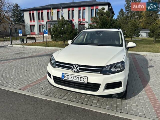 Белый Фольксваген Туарег, объемом двигателя 2.97 л и пробегом 260 тыс. км за 19200 $, фото 9 на Automoto.ua
