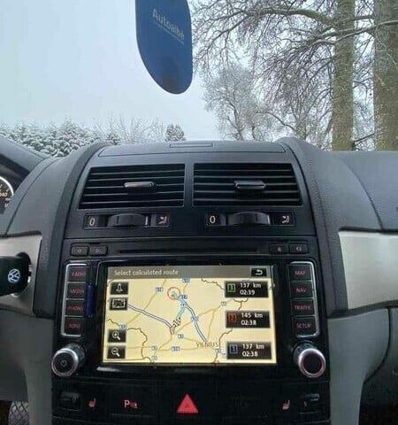 Белый Фольксваген Туарег, объемом двигателя 3 л и пробегом 224 тыс. км за 4500 $, фото 5 на Automoto.ua