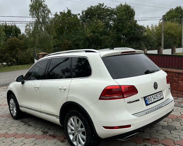 Белый Фольксваген Туарег, объемом двигателя 3.6 л и пробегом 156 тыс. км за 14998 $, фото 5 на Automoto.ua