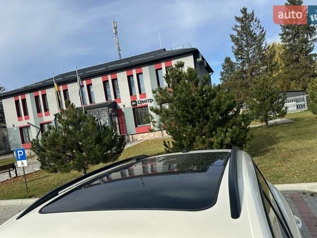 Белый Фольксваген Туарег, объемом двигателя 2.97 л и пробегом 260 тыс. км за 19200 $, фото 17 на Automoto.ua