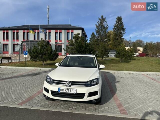 Белый Фольксваген Туарег, объемом двигателя 2.97 л и пробегом 260 тыс. км за 19200 $, фото 6 на Automoto.ua