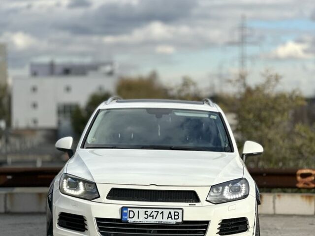 Фольксваген Туарег 2010 в Киеве на Automoto.ua Белый Фольксваген Туарег, объемом двигателя 0 л и пробегом 285 тыс. км за 13500 $, фото 1 на Automoto.ua