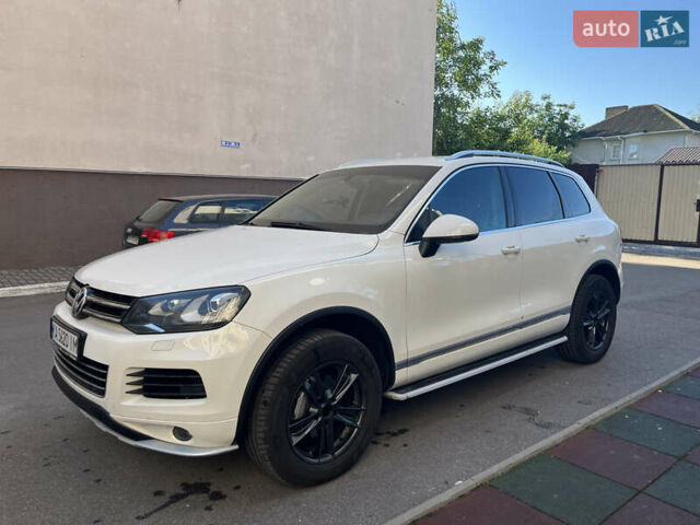 Белый Фольксваген Туарег, объемом двигателя 2.97 л и пробегом 262 тыс. км за 18500 $, фото 30 на Automoto.ua