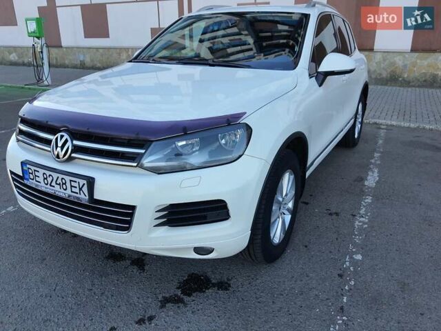 Белый Фольксваген Туарег, объемом двигателя 2.97 л и пробегом 411 тыс. км за 16000 $, фото 9 на Automoto.ua
