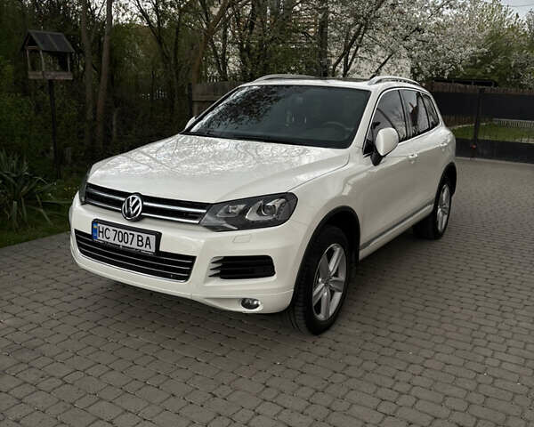 Белый Фольксваген Туарег, объемом двигателя 2.97 л и пробегом 221 тыс. км за 18500 $, фото 8 на Automoto.ua