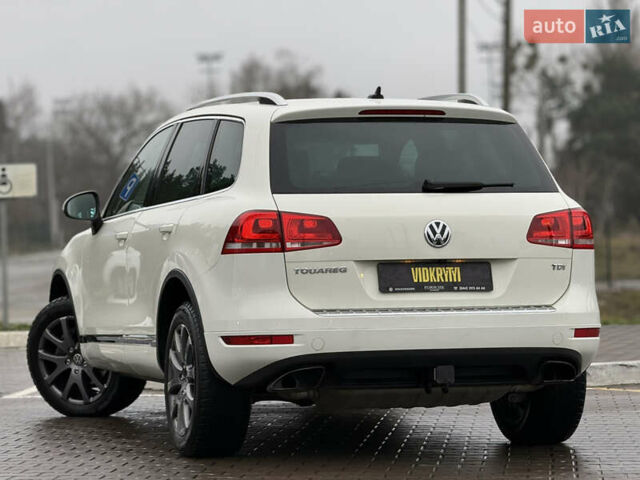 Белый Фольксваген Туарег, объемом двигателя 2.97 л и пробегом 189 тыс. км за 17450 $, фото 15 на Automoto.ua