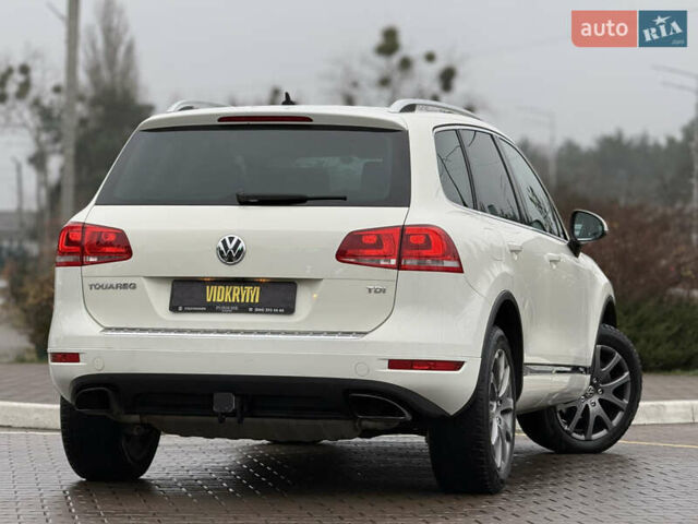 Белый Фольксваген Туарег, объемом двигателя 2.97 л и пробегом 189 тыс. км за 17450 $, фото 21 на Automoto.ua