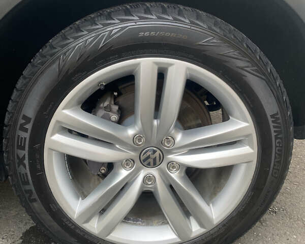 Белый Фольксваген Туарег, объемом двигателя 2.97 л и пробегом 340 тыс. км за 17700 $, фото 8 на Automoto.ua