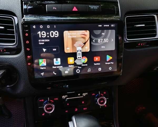 Белый Фольксваген Туарег, объемом двигателя 2.97 л и пробегом 250 тыс. км за 19000 $, фото 40 на Automoto.ua