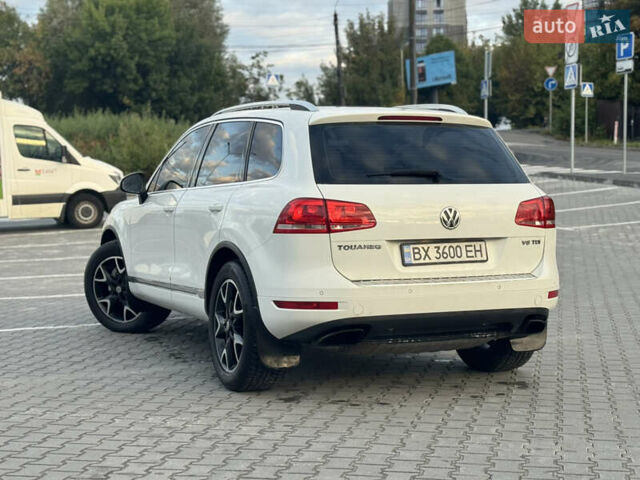 Білий Фольксваген Туарег, об'ємом двигуна 2.97 л та пробігом 226 тис. км за 12950 $, фото 20 на Automoto.ua