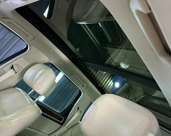 Белый Фольксваген Туарег, объемом двигателя 2.97 л и пробегом 370 тыс. км за 15499 $, фото 20 на Automoto.ua