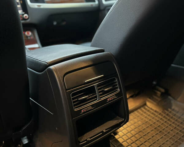 Белый Фольксваген Туарег, объемом двигателя 3 л и пробегом 215 тыс. км за 16700 $, фото 10 на Automoto.ua