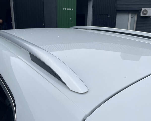 Білий Фольксваген Туарег, об'ємом двигуна 2.97 л та пробігом 130 тис. км за 21300 $, фото 27 на Automoto.ua