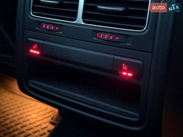 Белый Фольксваген Туарег, объемом двигателя 2.97 л и пробегом 270 тыс. км за 20990 $, фото 13 на Automoto.ua