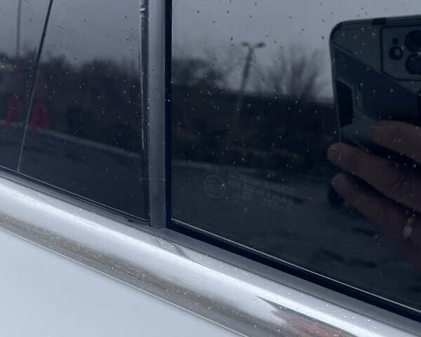 Білий Фольксваген Туарег, об'ємом двигуна 2.97 л та пробігом 130 тис. км за 21300 $, фото 25 на Automoto.ua