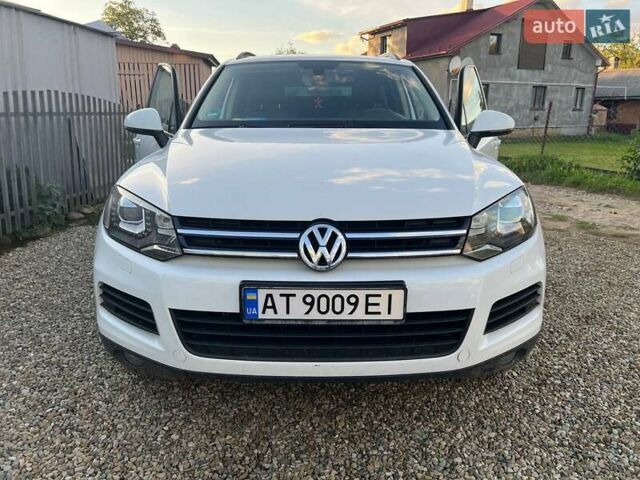 Білий Фольксваген Туарег, об'ємом двигуна 2.97 л та пробігом 337 тис. км за 18500 $, фото 20 на Automoto.ua