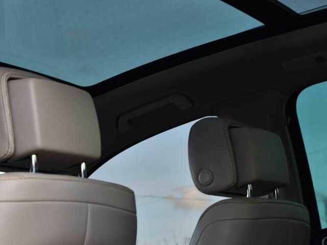 Белый Фольксваген Туарег, объемом двигателя 3 л и пробегом 227 тыс. км за 17850 $, фото 18 на Automoto.ua