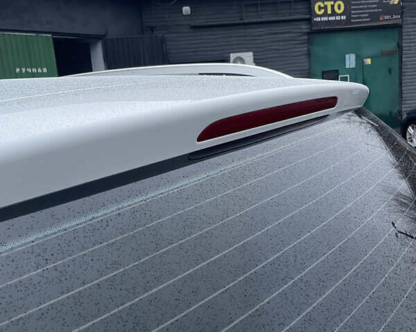 Білий Фольксваген Туарег, об'ємом двигуна 2.97 л та пробігом 130 тис. км за 21300 $, фото 67 на Automoto.ua