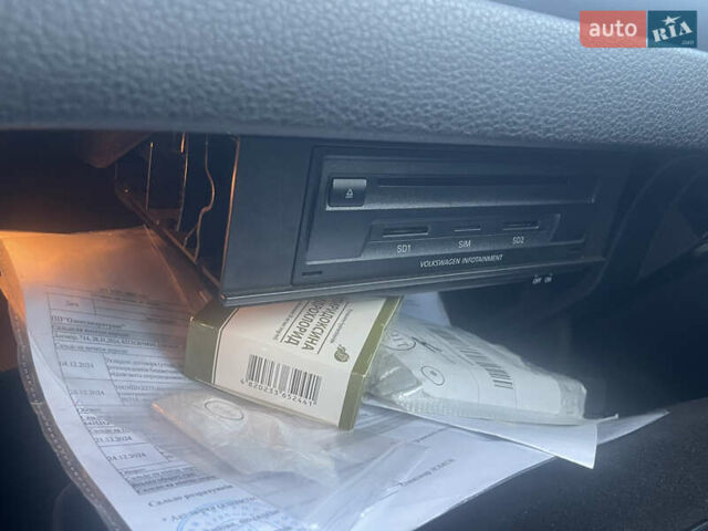 Белый Фольксваген Туарег, объемом двигателя 2.97 л и пробегом 242 тыс. км за 19999 $, фото 20 на Automoto.ua