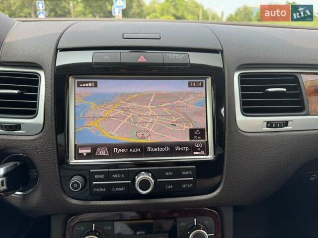 Белый Фольксваген Туарег, объемом двигателя 2.97 л и пробегом 177 тыс. км за 22333 $, фото 5 на Automoto.ua