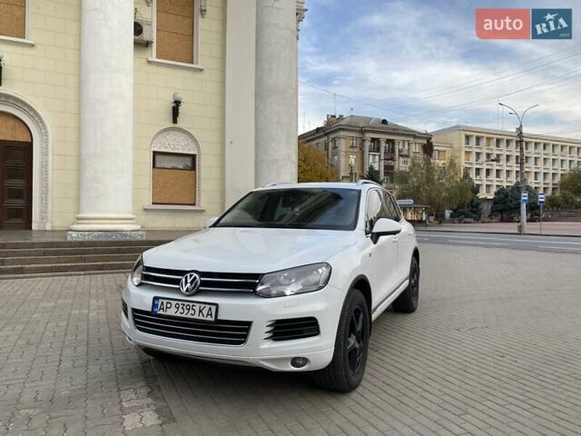 Білий Фольксваген Туарег, об'ємом двигуна 2.97 л та пробігом 230 тис. км за 14800 $, фото 10 на Automoto.ua