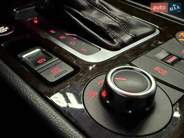 Белый Фольксваген Туарег, объемом двигателя 2.97 л и пробегом 270 тыс. км за 20990 $, фото 29 на Automoto.ua