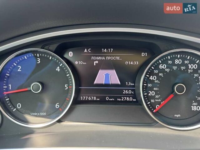 Белый Фольксваген Туарег, объемом двигателя 2.97 л и пробегом 177 тыс. км за 22333 $, фото 4 на Automoto.ua