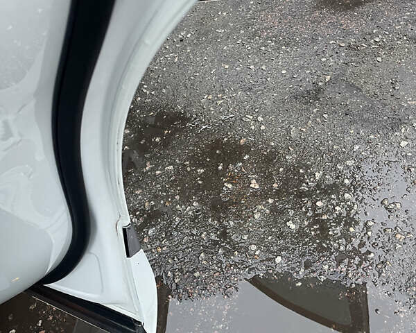 Білий Фольксваген Туарег, об'ємом двигуна 2.97 л та пробігом 130 тис. км за 21300 $, фото 37 на Automoto.ua