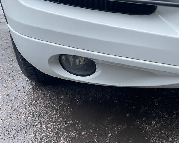 Білий Фольксваген Туарег, об'ємом двигуна 2.97 л та пробігом 130 тис. км за 21300 $, фото 19 на Automoto.ua