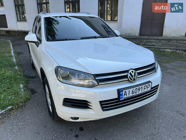 Белый Фольксваген Туарег, объемом двигателя 2.97 л и пробегом 258 тыс. км за 17300 $, фото 37 на Automoto.ua