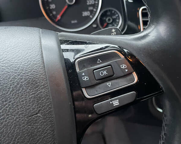 Білий Фольксваген Туарег, об'ємом двигуна 2.97 л та пробігом 130 тис. км за 21300 $, фото 58 на Automoto.ua