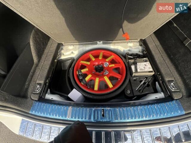 Белый Фольксваген Туарег, объемом двигателя 2.46 л и пробегом 169 тыс. км за 25555 $, фото 25 на Automoto.ua