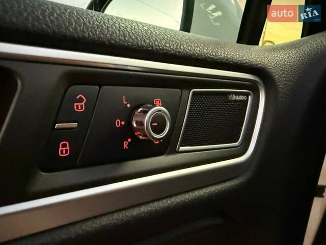 Белый Фольксваген Туарег, объемом двигателя 2.97 л и пробегом 270 тыс. км за 20990 $, фото 20 на Automoto.ua