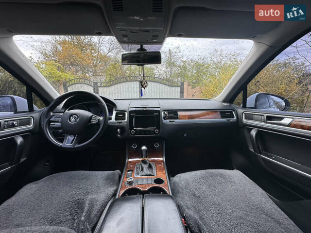Белый Фольксваген Туарег, объемом двигателя 2.97 л и пробегом 247 тыс. км за 20999 $, фото 25 на Automoto.ua