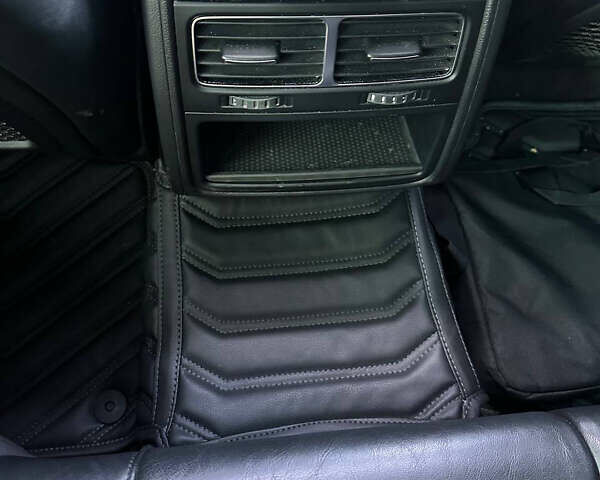 Белый Фольксваген Туарег, объемом двигателя 2.97 л и пробегом 242 тыс. км за 19999 $, фото 13 на Automoto.ua