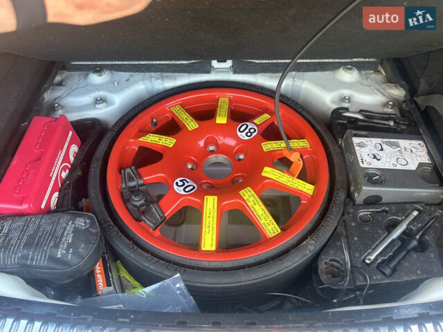 Белый Фольксваген Туарег, объемом двигателя 2.97 л и пробегом 245 тыс. км за 20000 $, фото 9 на Automoto.ua