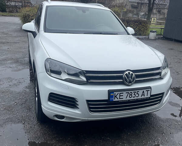 Білий Фольксваген Туарег, об'ємом двигуна 2.97 л та пробігом 130 тис. км за 21300 $, фото 3 на Automoto.ua