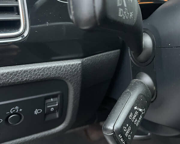 Білий Фольксваген Туарег, об'ємом двигуна 2.97 л та пробігом 130 тис. км за 21300 $, фото 54 на Automoto.ua