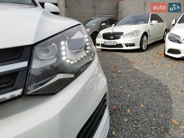 Белый Фольксваген Туарег, объемом двигателя 2.97 л и пробегом 222 тыс. км за 18999 $, фото 17 на Automoto.ua