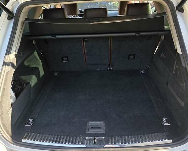 Белый Фольксваген Туарег, объемом двигателя 3 л и пробегом 216 тыс. км за 24000 $, фото 16 на Automoto.ua