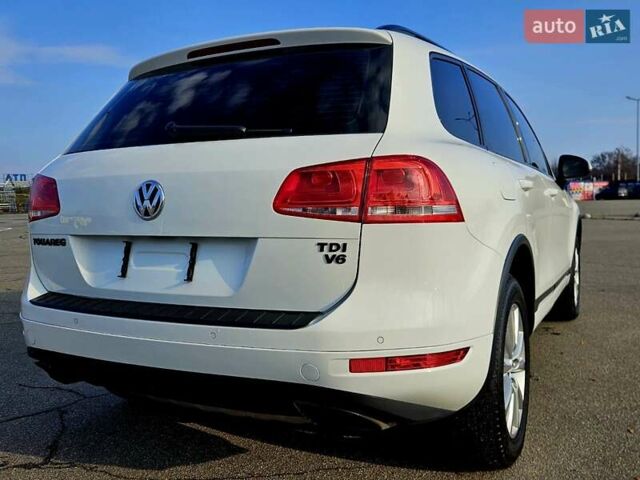 Белый Фольксваген Туарег, объемом двигателя 3 л и пробегом 210 тыс. км за 15900 $, фото 9 на Automoto.ua