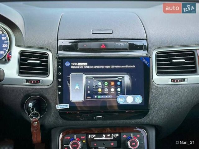 Білий Фольксваген Туарег, об'ємом двигуна 3 л та пробігом 239 тис. км за 19300 $, фото 43 на Automoto.ua