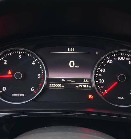Білий Фольксваген Туарег, об'ємом двигуна 2.97 л та пробігом 222 тис. км за 20000 $, фото 7 на Automoto.ua