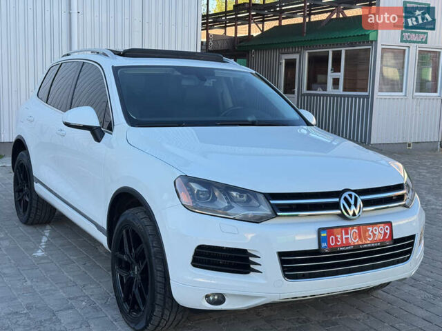 Белый Фольксваген Туарег, объемом двигателя 3 л и пробегом 270 тыс. км за 16950 $, фото 16 на Automoto.ua