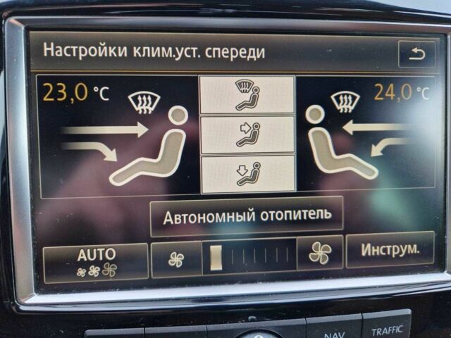 Белый Фольксваген Туарег, объемом двигателя 3 л и пробегом 185 тыс. км за 23000 $, фото 18 на Automoto.ua