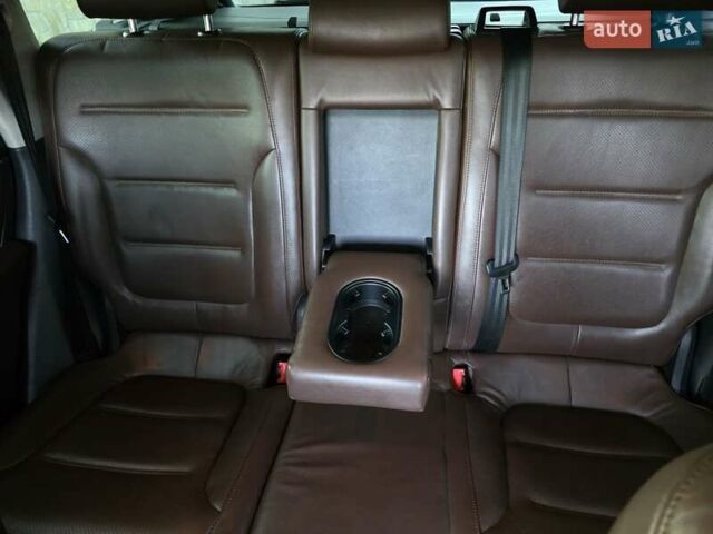 Белый Фольксваген Туарег, объемом двигателя 3 л и пробегом 216 тыс. км за 24000 $, фото 12 на Automoto.ua