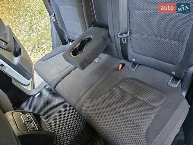 Белый Фольксваген Туарег, объемом двигателя 2.97 л и пробегом 110 тыс. км за 18000 $, фото 18 на Automoto.ua