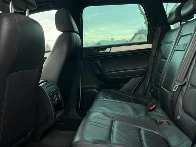 Белый Фольксваген Туарег, объемом двигателя 3 л и пробегом 214 тыс. км за 18999 $, фото 22 на Automoto.ua