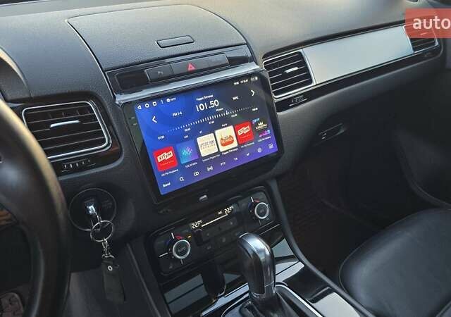 Белый Фольксваген Туарег, объемом двигателя 2.97 л и пробегом 180 тыс. км за 18999 $, фото 30 на Automoto.ua