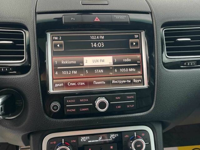 Белый Фольксваген Туарег, объемом двигателя 3 л и пробегом 214 тыс. км за 18999 $, фото 14 на Automoto.ua